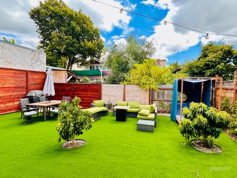  FirePit|BBQ|Outdoor Dining|Near UC|Spacious & Lux 