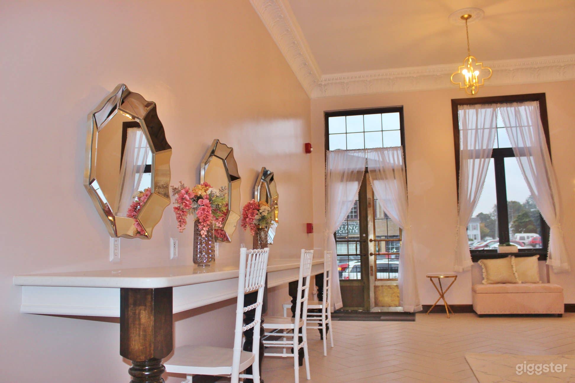 The Bridal Suite Photo 4