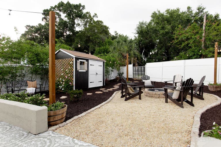  Tropical Backyard Oasis in the Heart of Tampa 