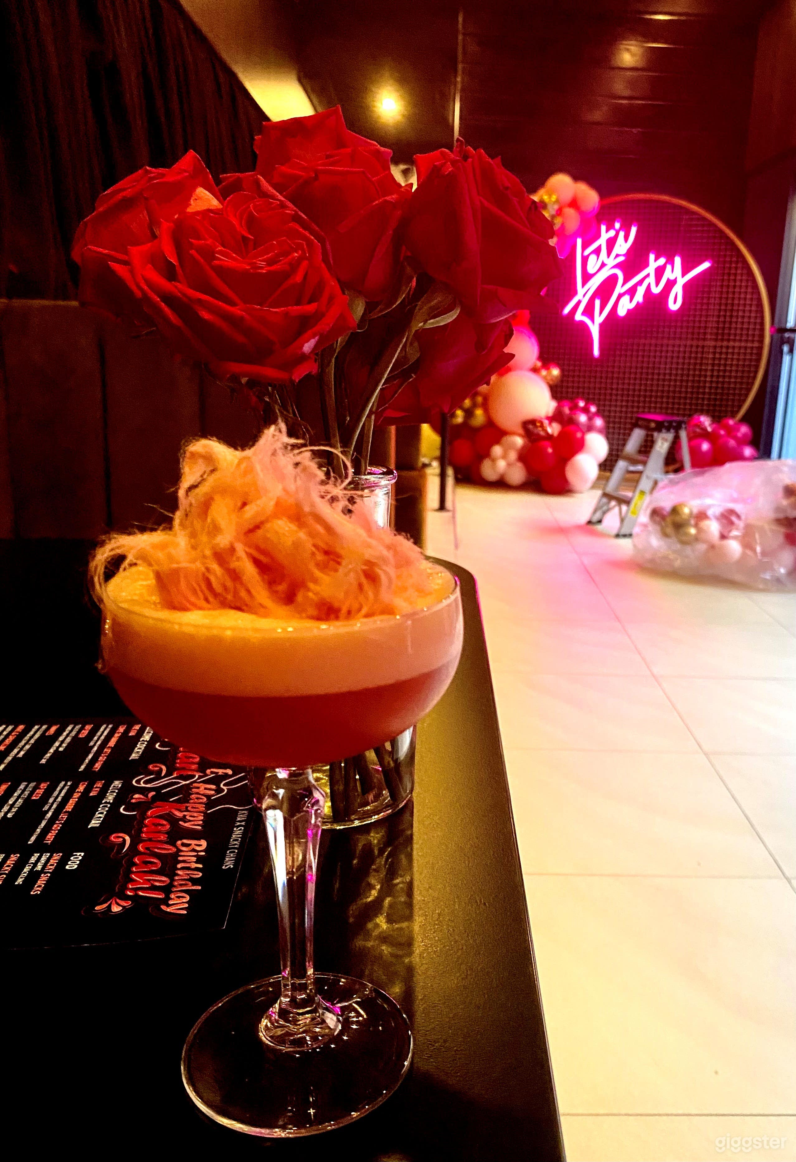 Speakeasy Style, vibrant neon lights, comfort plus Photo 3