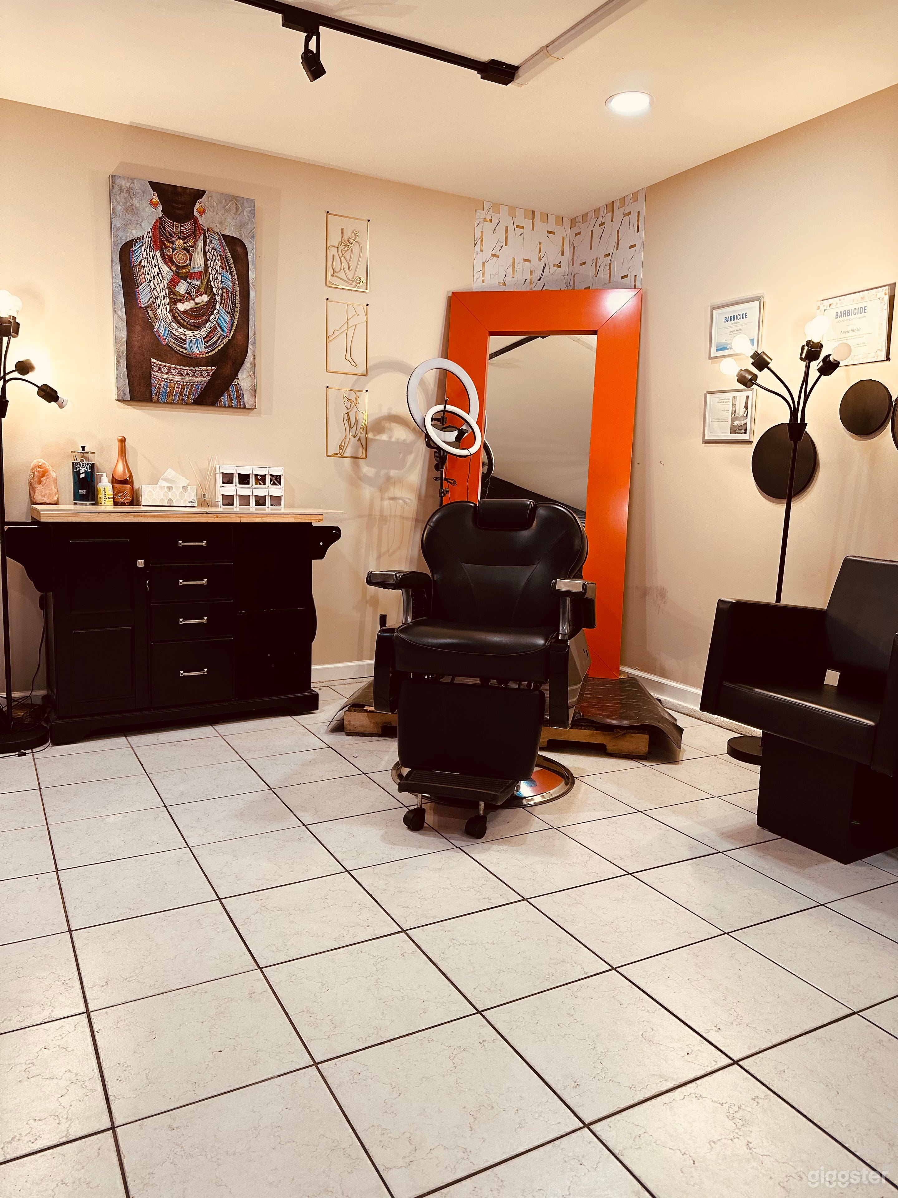 Boho Chic Private Salon near Beltline Photo 3