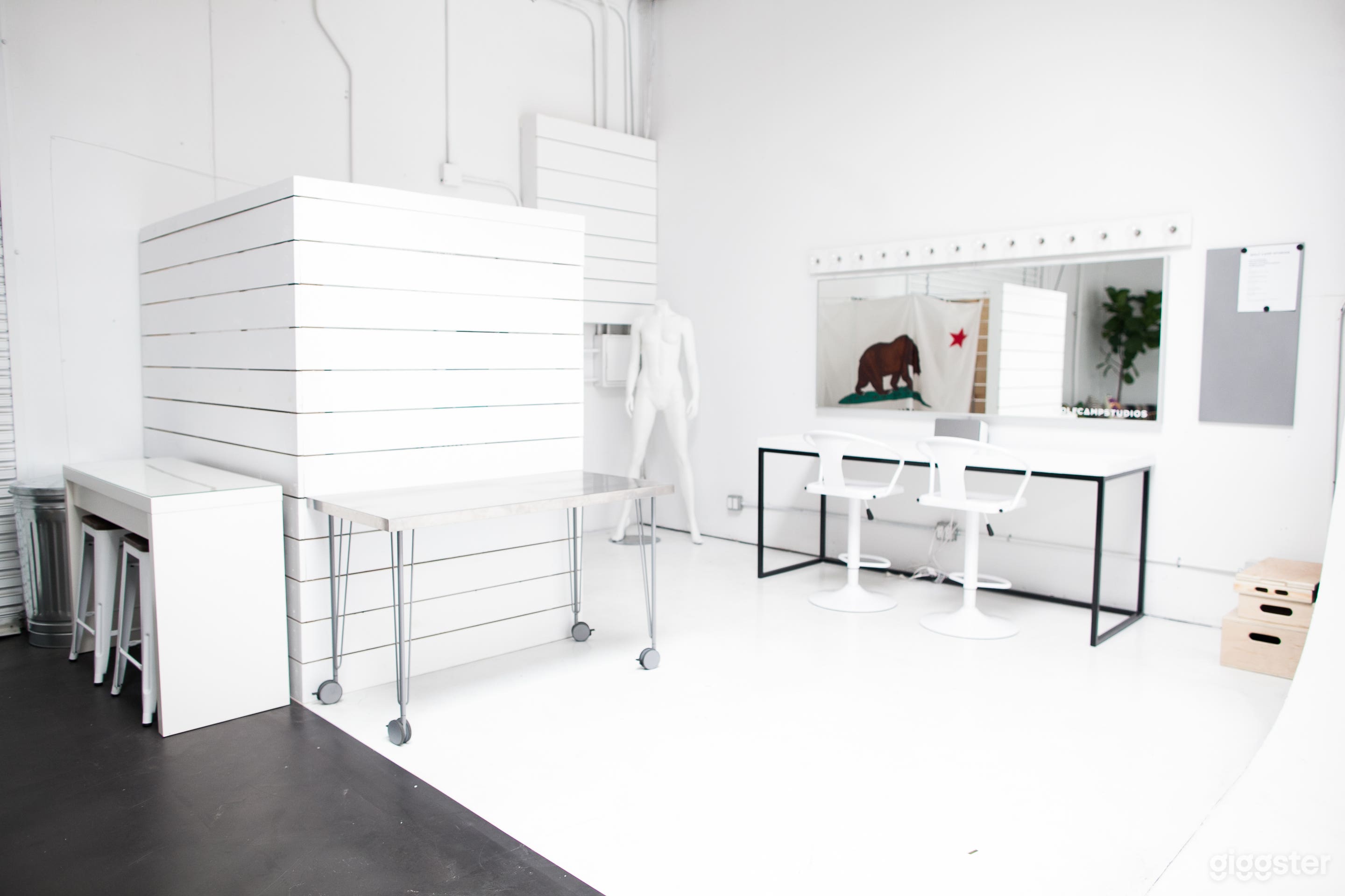 Boutique Photo Studio Photo 1