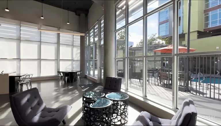  Salon lumineux et moderne - Idéal pour la création de contenu 