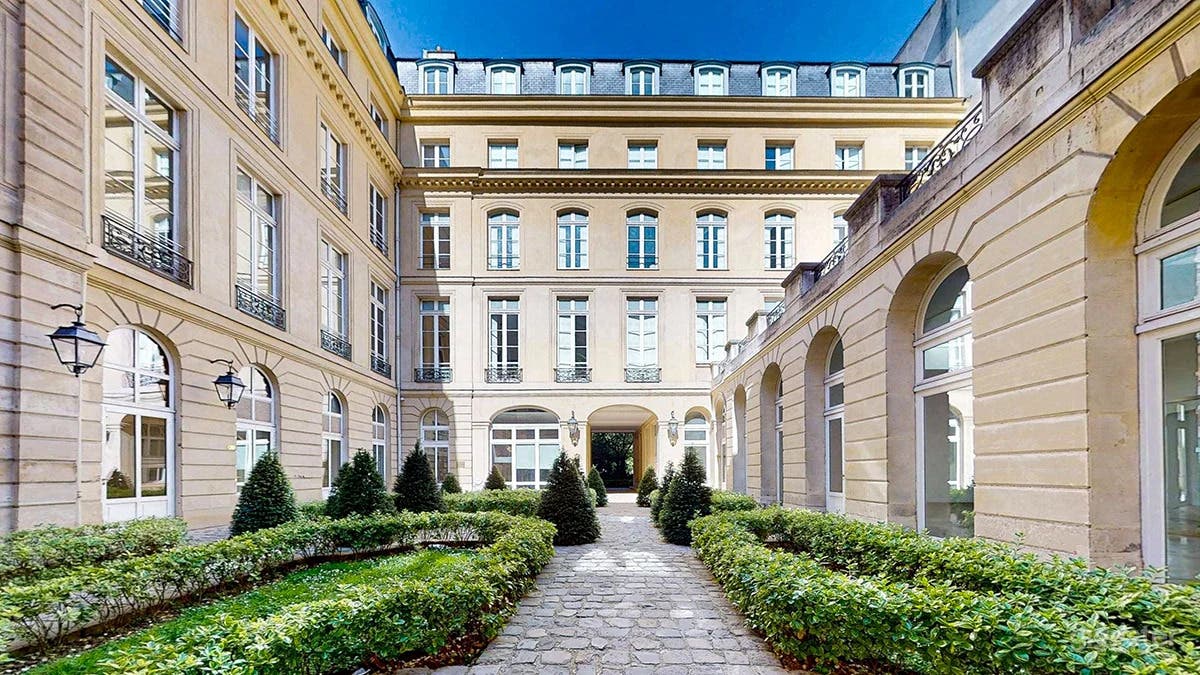 Photo de Jardin et lieu d'événements dans un manoir historique 4