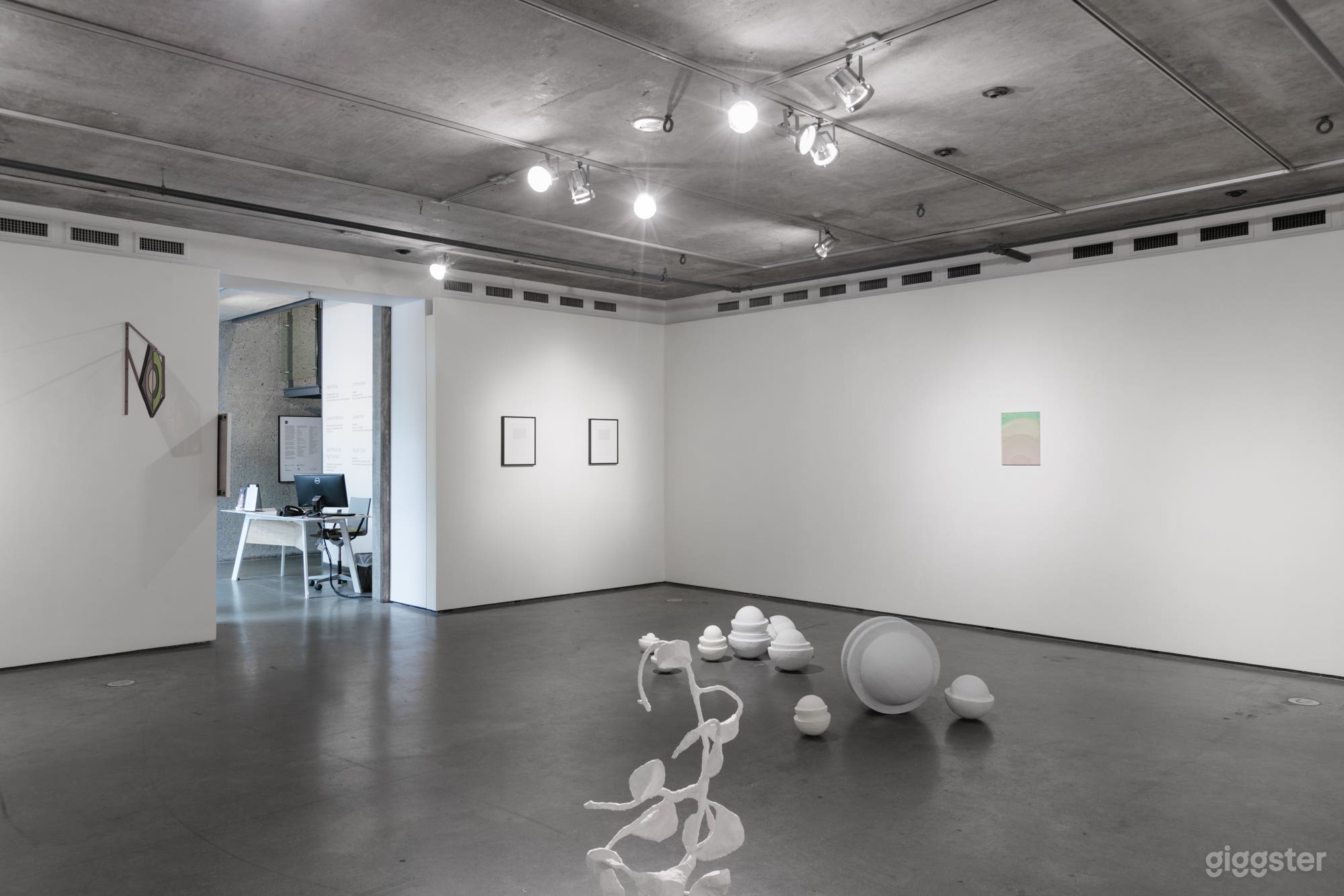 Spacious Contemporary Art Gallery Photo 2