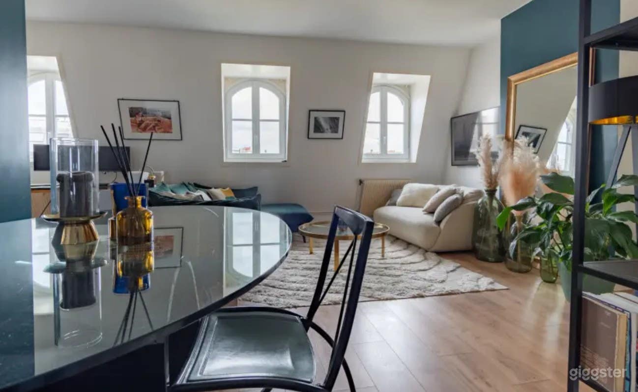 Photo de Bel appartement lumineux et moderne au centre de Paris 3