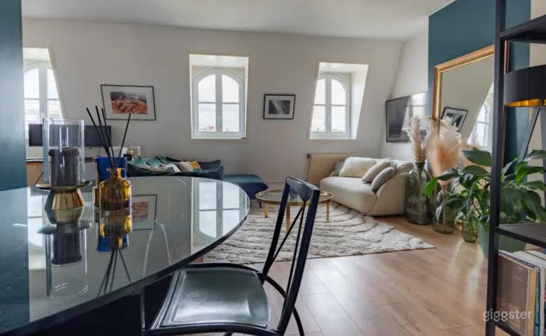  Schöne, helle und moderne Wohnung im Zentrum von Paris 