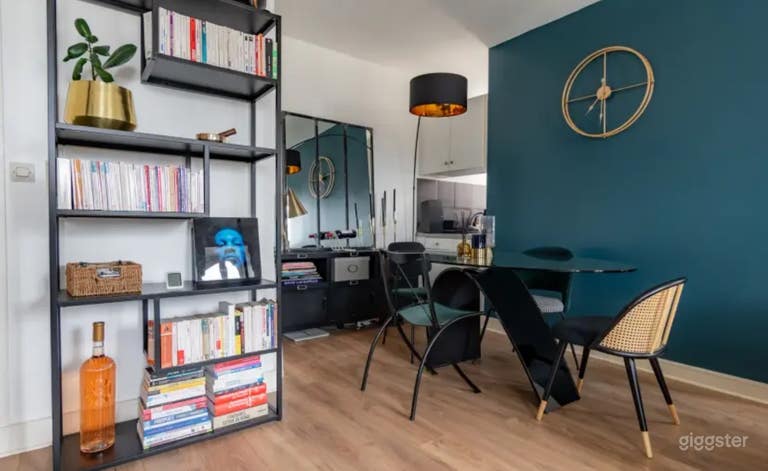  Schöne, helle und moderne Wohnung im Zentrum von Paris 