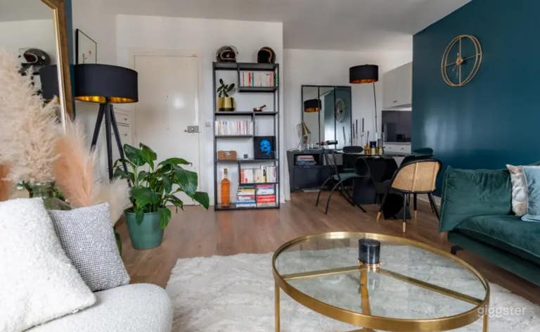  Schöne, helle und moderne Wohnung im Zentrum von Paris 