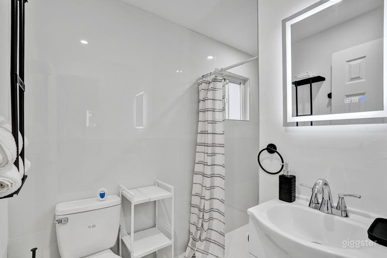  Heart of Miami Oasis, Modern, Steps from It All 