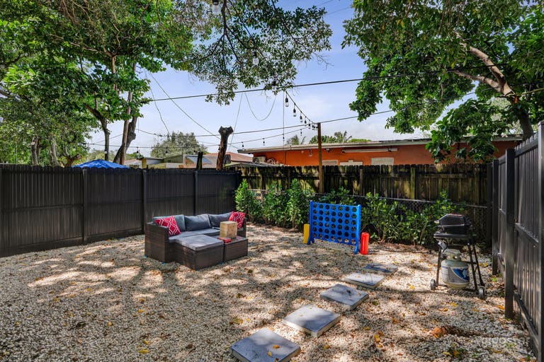  Heart of Miami Oasis, Modern, Steps from It All 