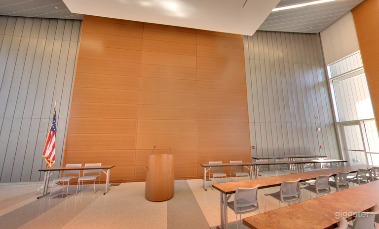  Large Library Meeting Room in Baton Rouge 