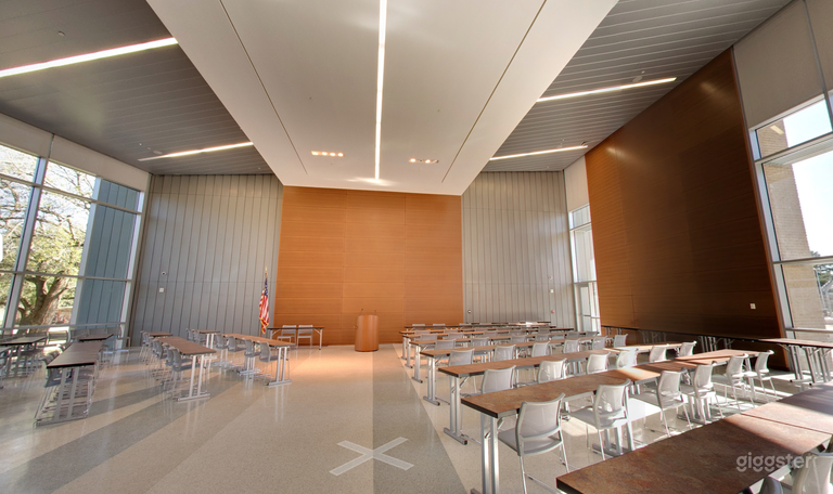  Large Library Meeting Room in Baton Rouge 