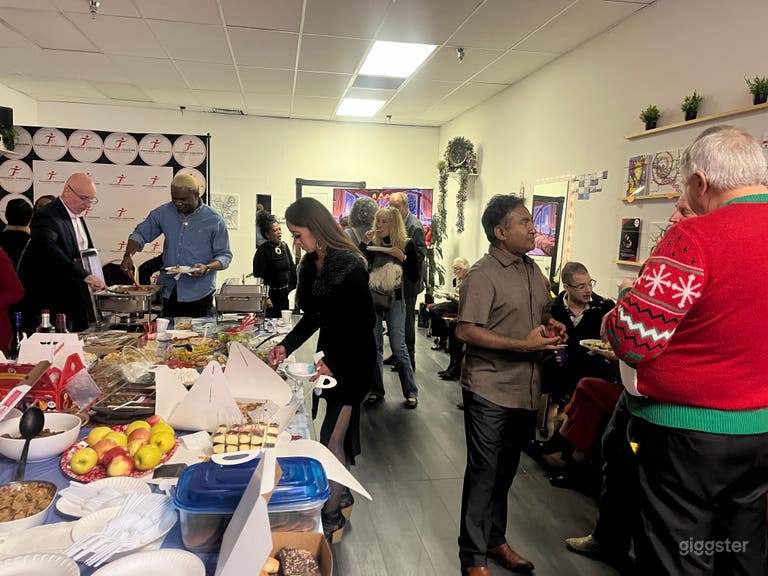  Our space is cozy and versatile, perfect for hosting intimate gatherings, birthdays, or small celebrations. Create unforgettable memories with friends and family in an inviting environment designed to make your party stress-free and enjoyable. 