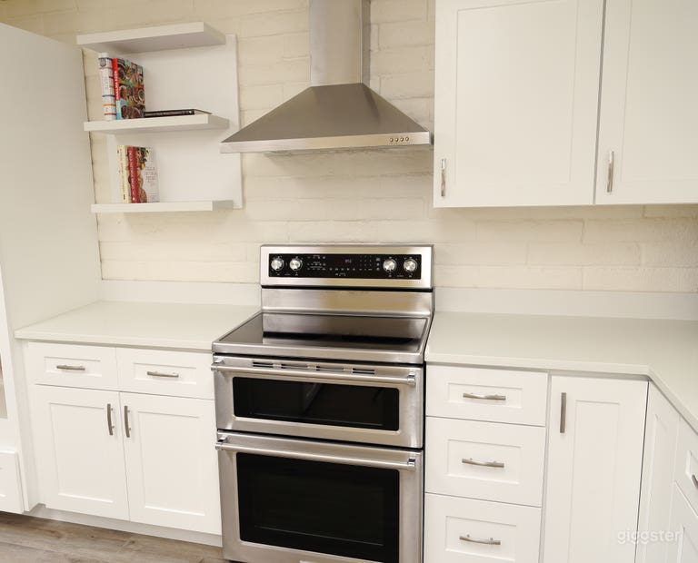  Child friendly big venue in Bellevue 