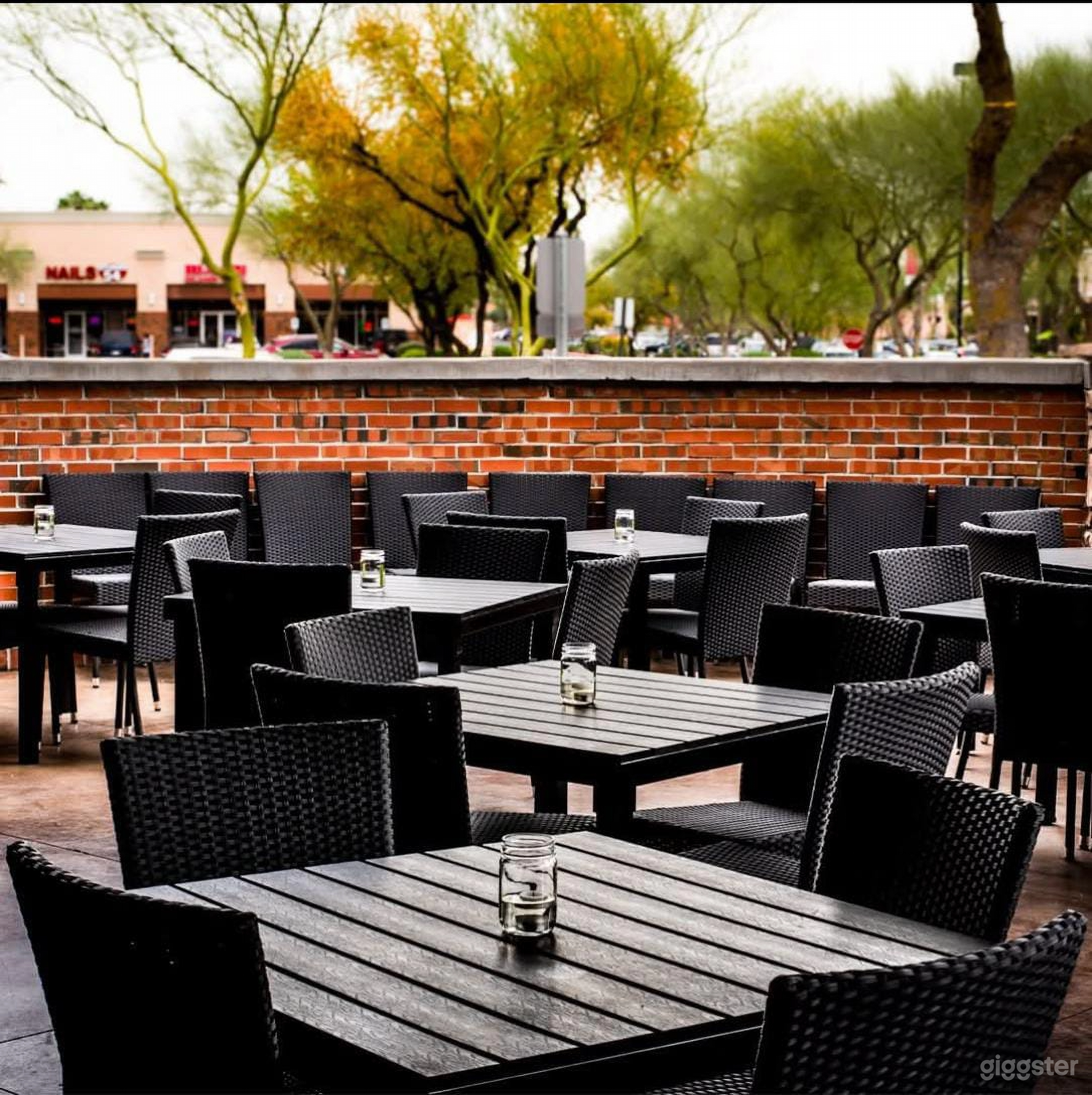 Rustic Brick Patio Photo 3