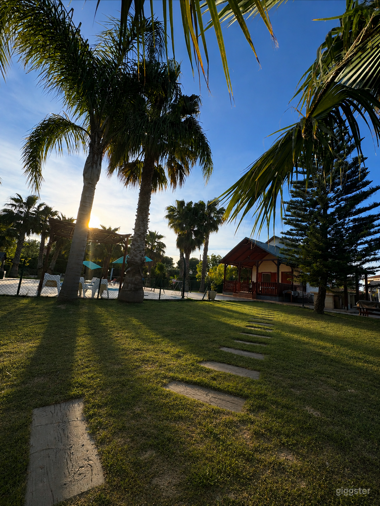  Finca Privada con Piscina y Palmeras Cerca de Valencia 