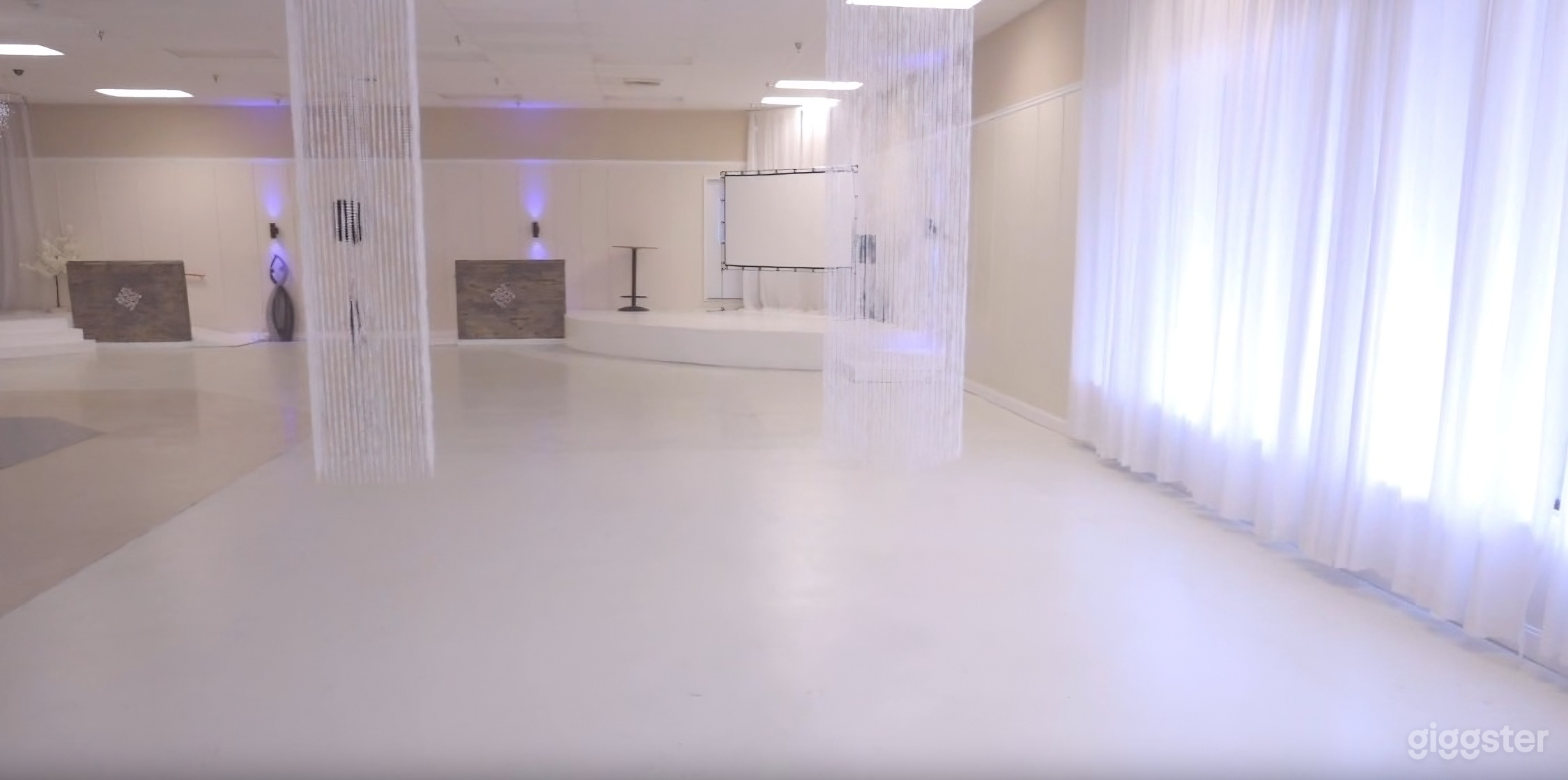 Emerald D Hall – 18,000 sq ft Event Space Photo 4