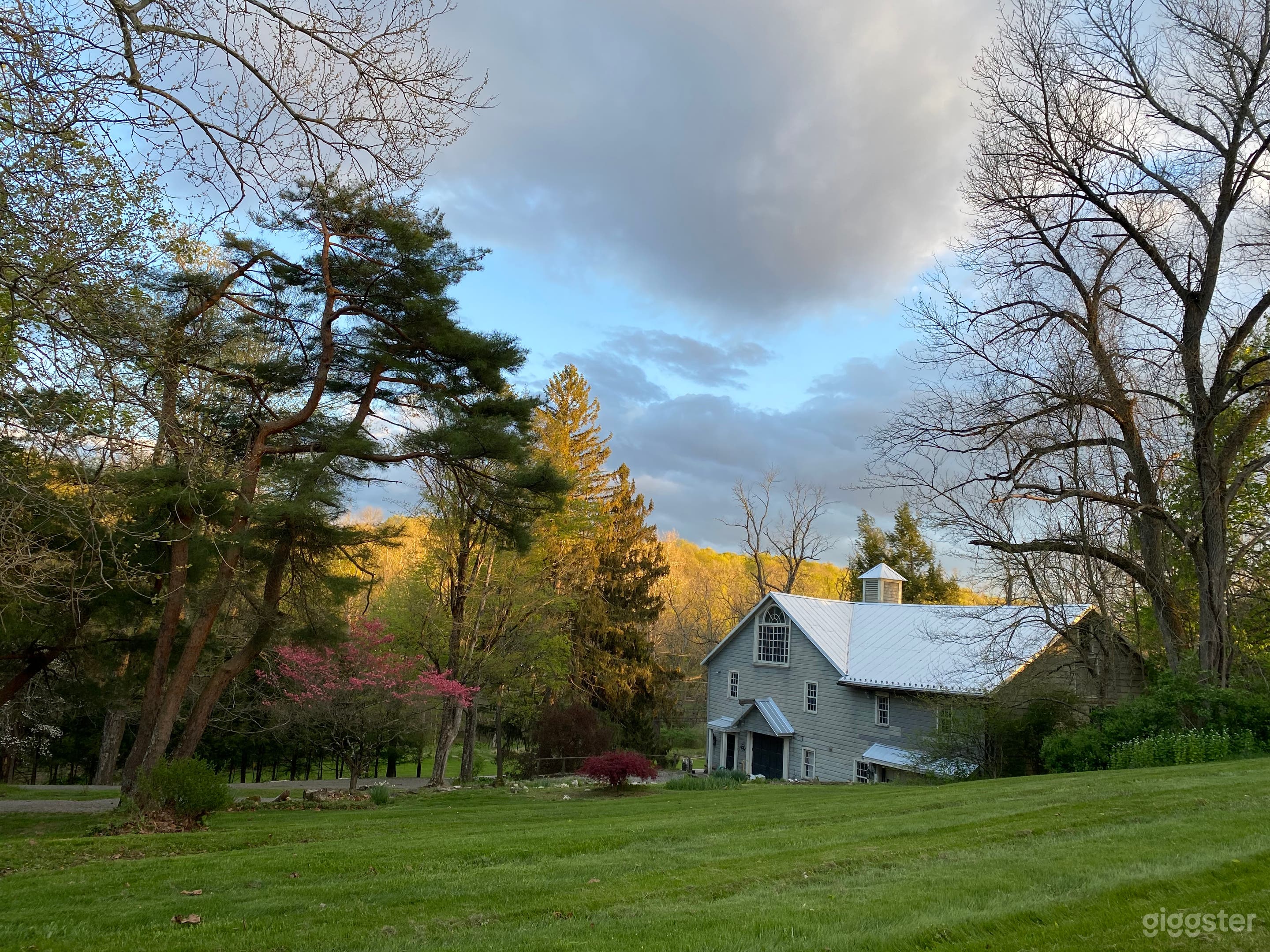 Rustic and Historic Barn in Hopewell Junction, NY Photo 2