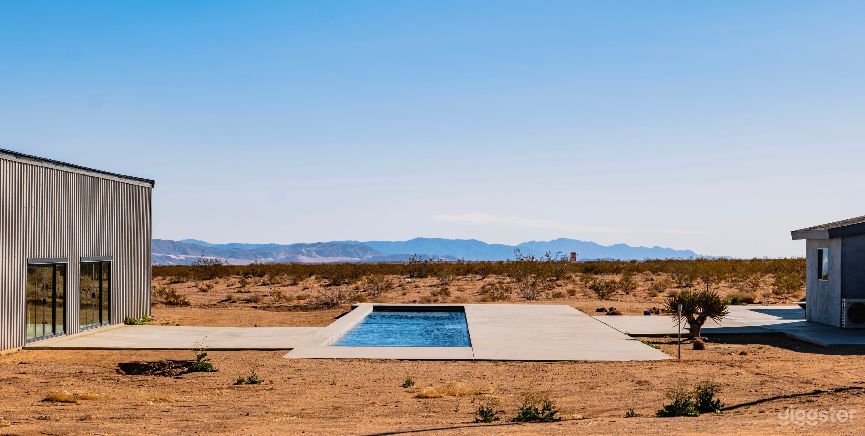 GROW HOUSE IN JOSHUA TREE Photo 1