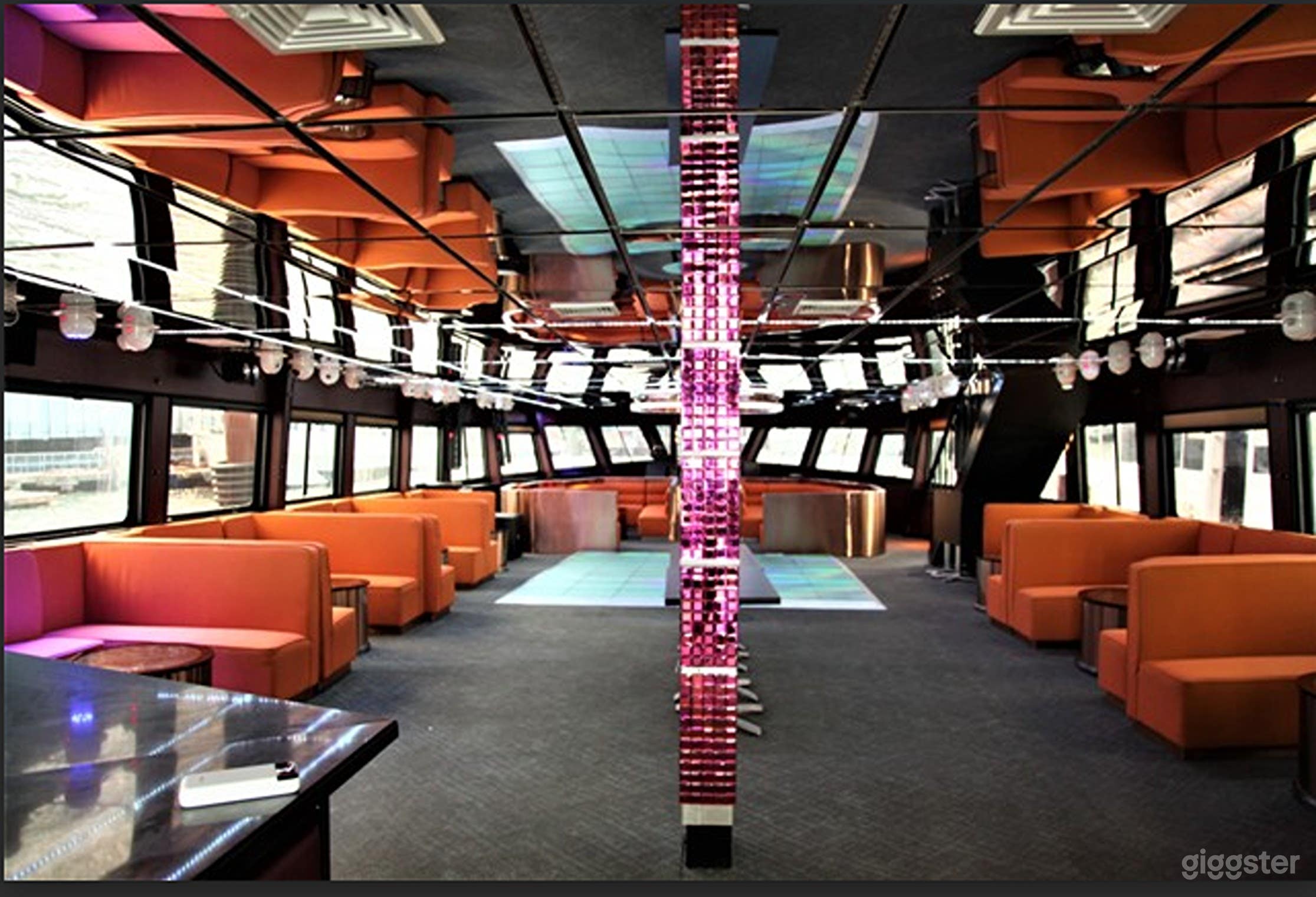 Main Salon Lounge with Dance Floor &amp; Full Bar Photo 3