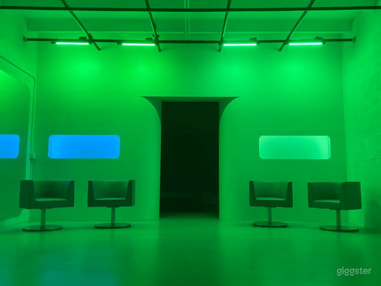  24/7 Backdrops & ArtDeco Wall w/ Color Changing Lights 