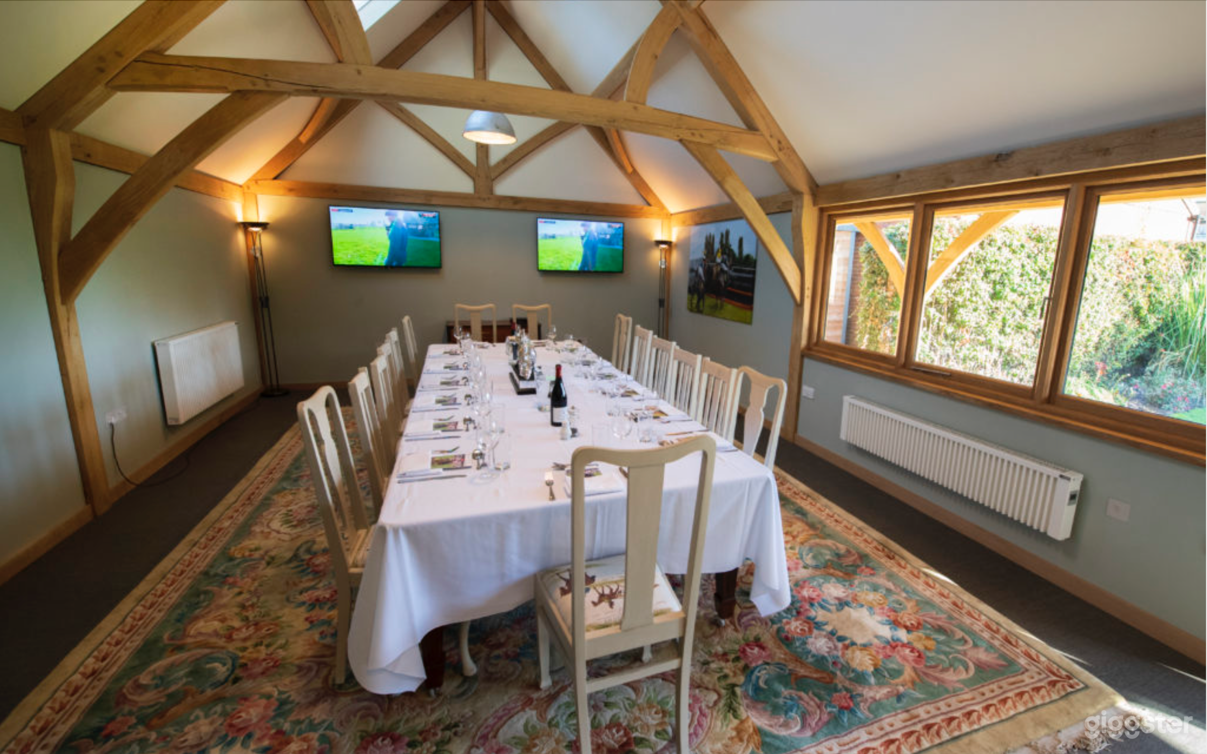 Private Pavilion in Fakenham Photo 4