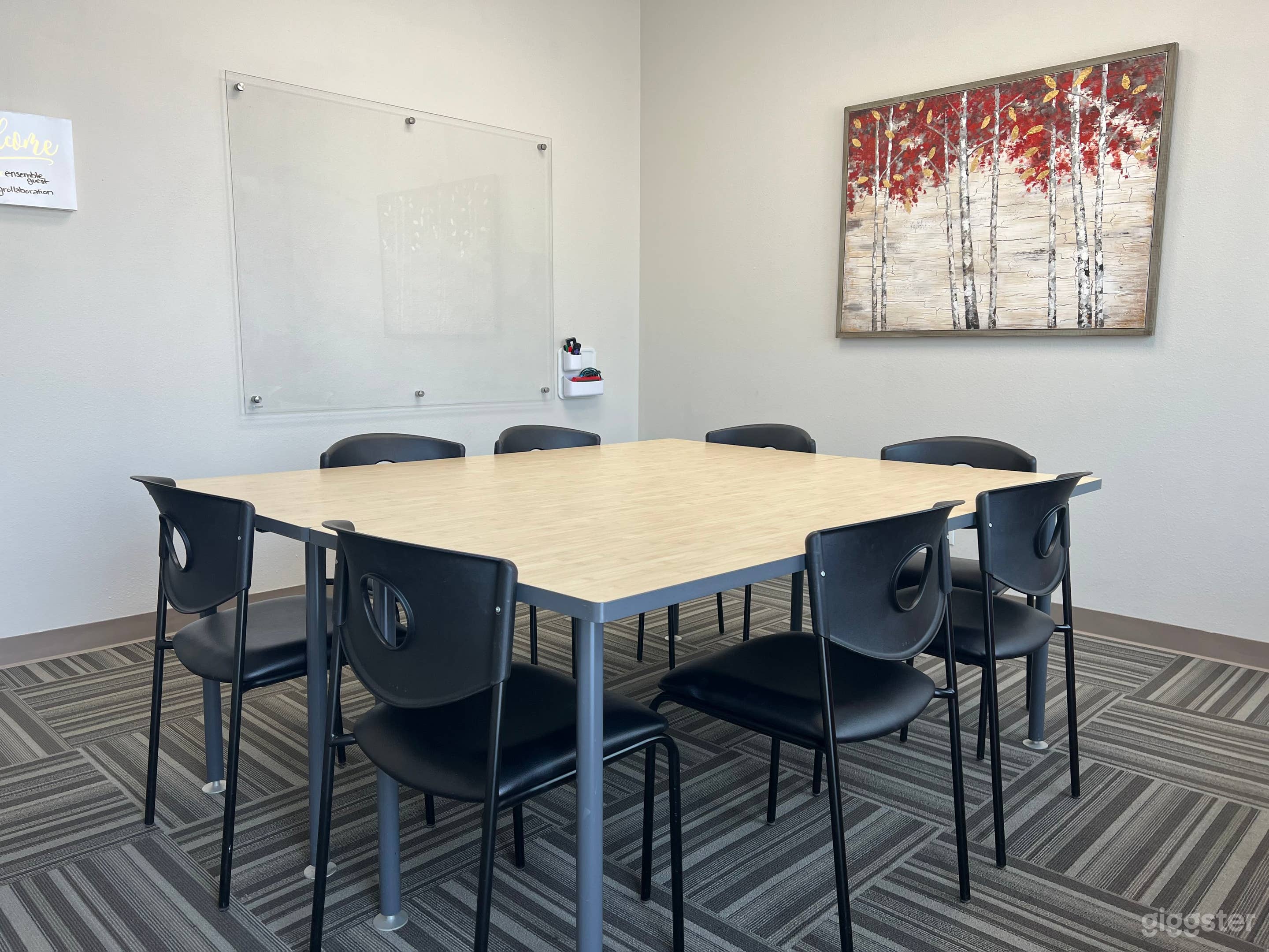 Band Conference Room Photo 1