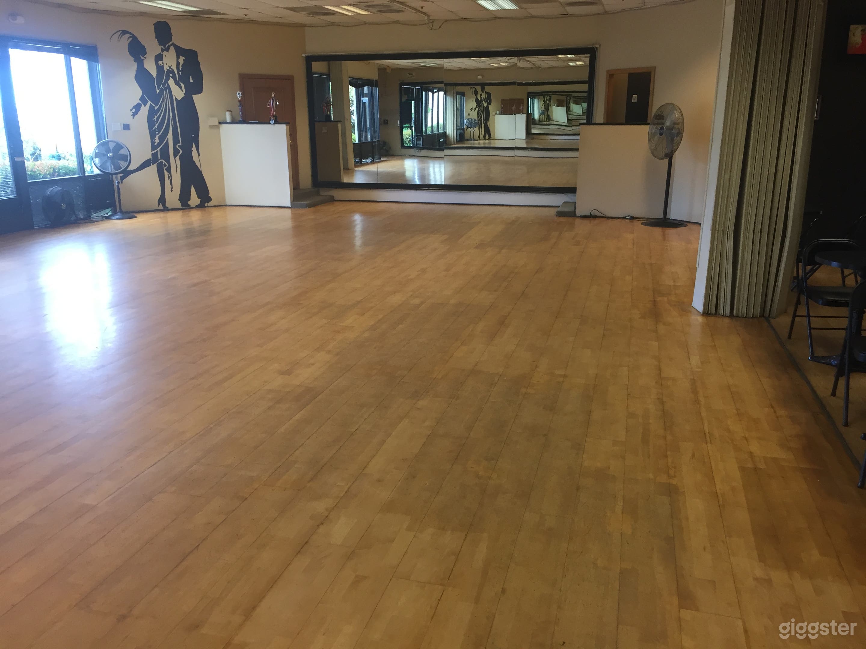  Main Ballroom Photo 1