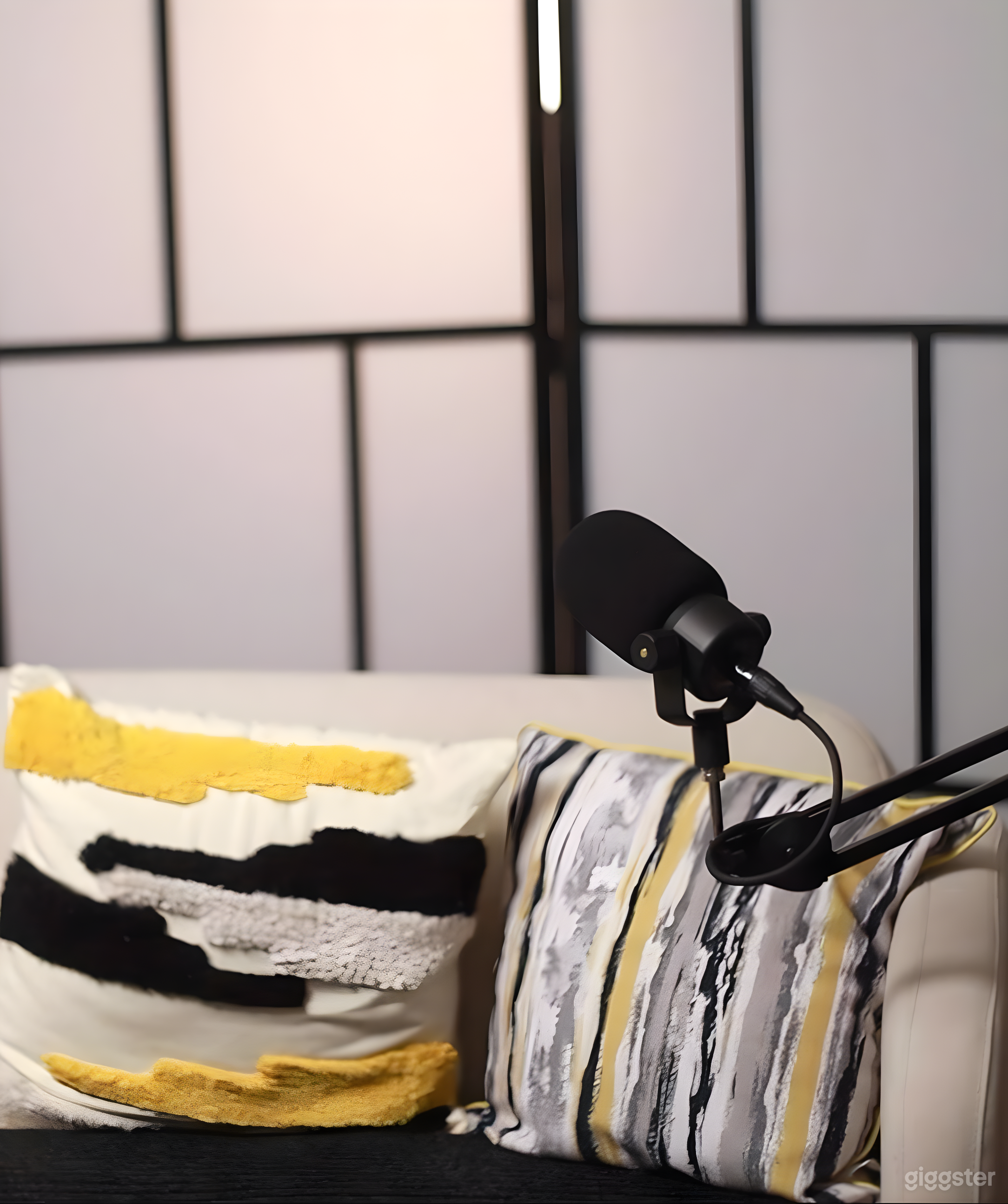 Boutique Studio Space Photo 4