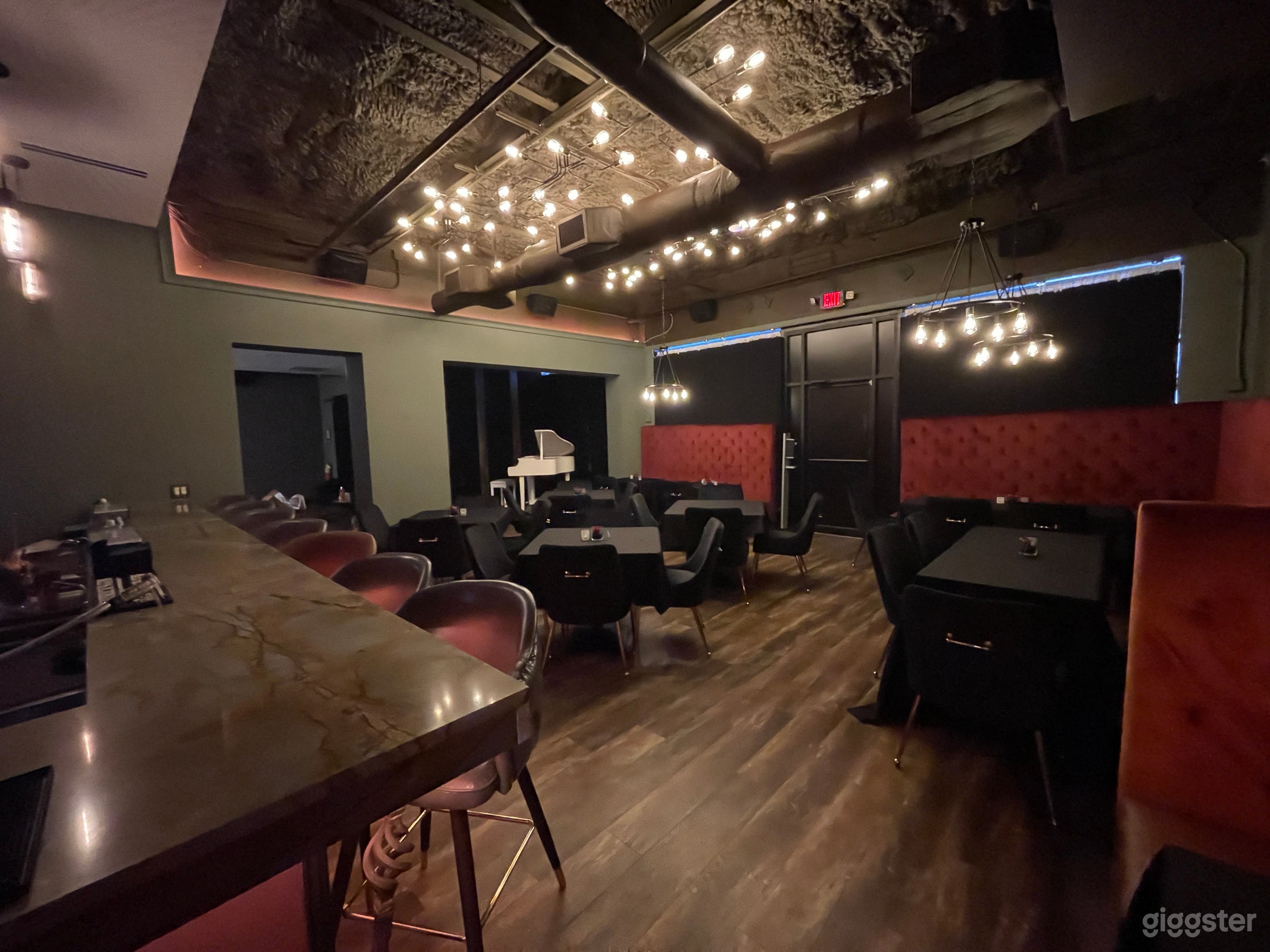 Full Bar in Dining Room