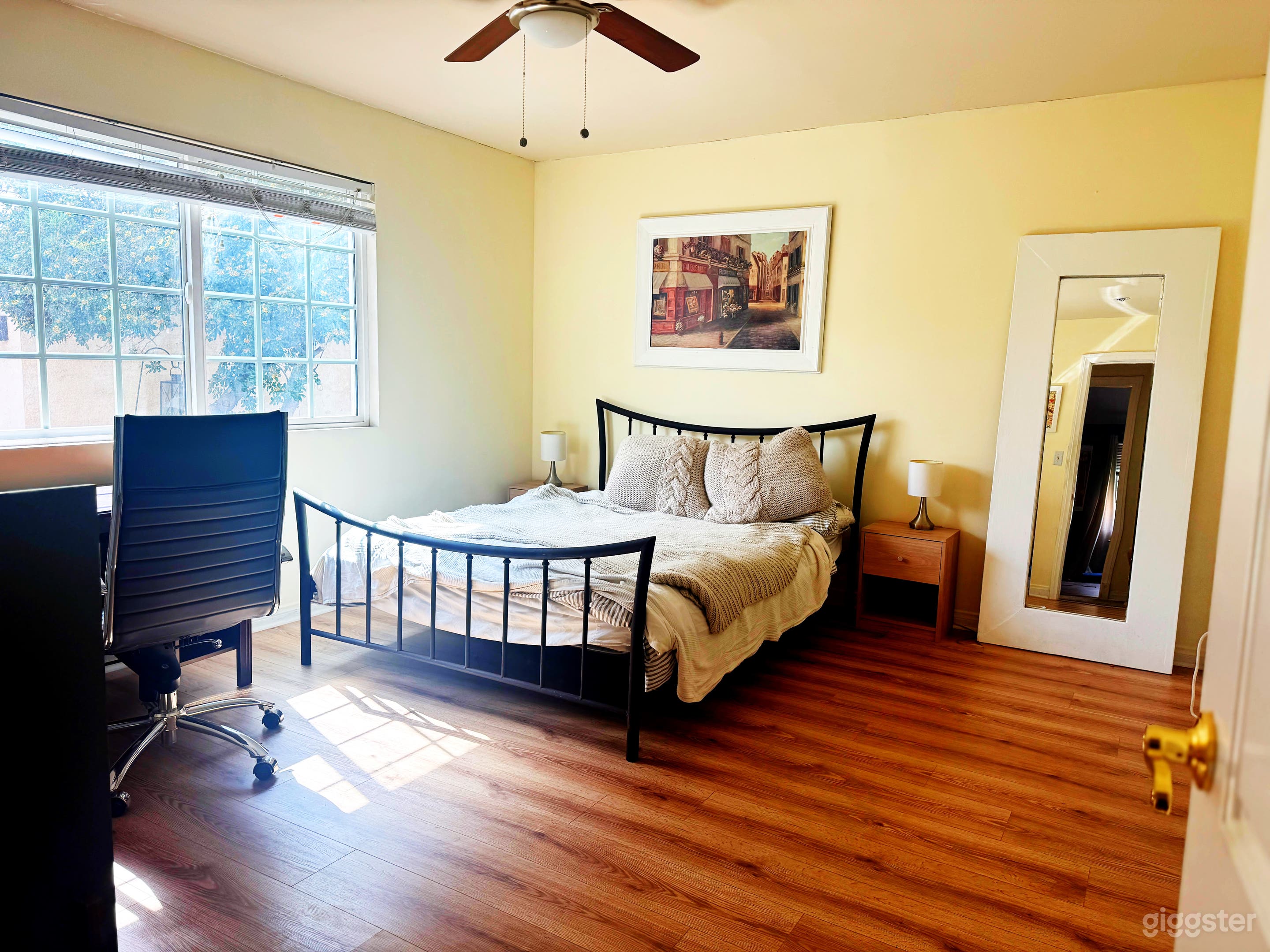 Classic Suburban House with Vintage Garage  Photo 3