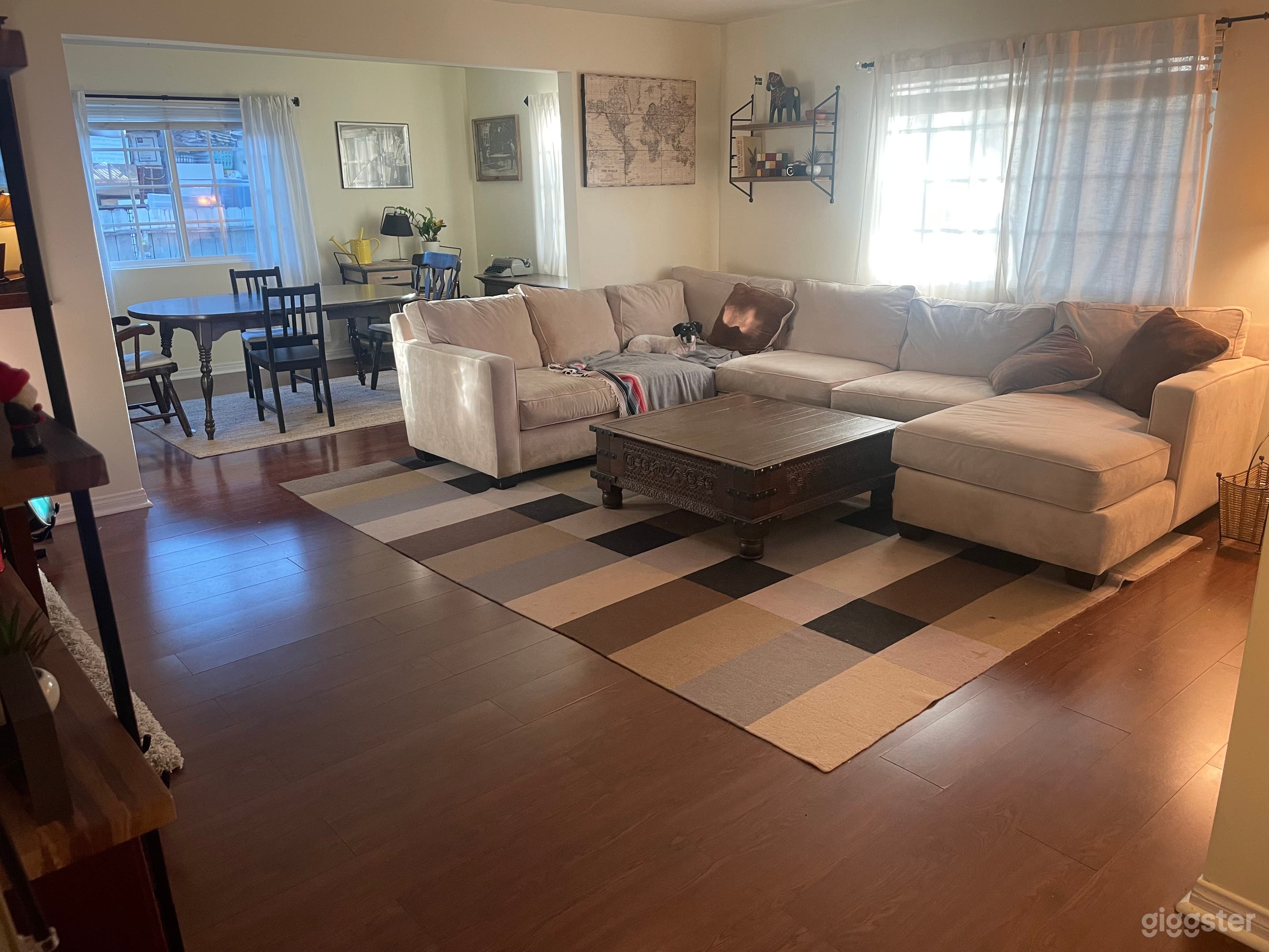 Vintage House with Garage and Guest Cottage Photo 3