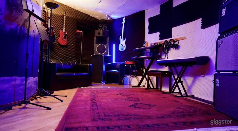  Tonstudio für Musik- und Audioproduktion 