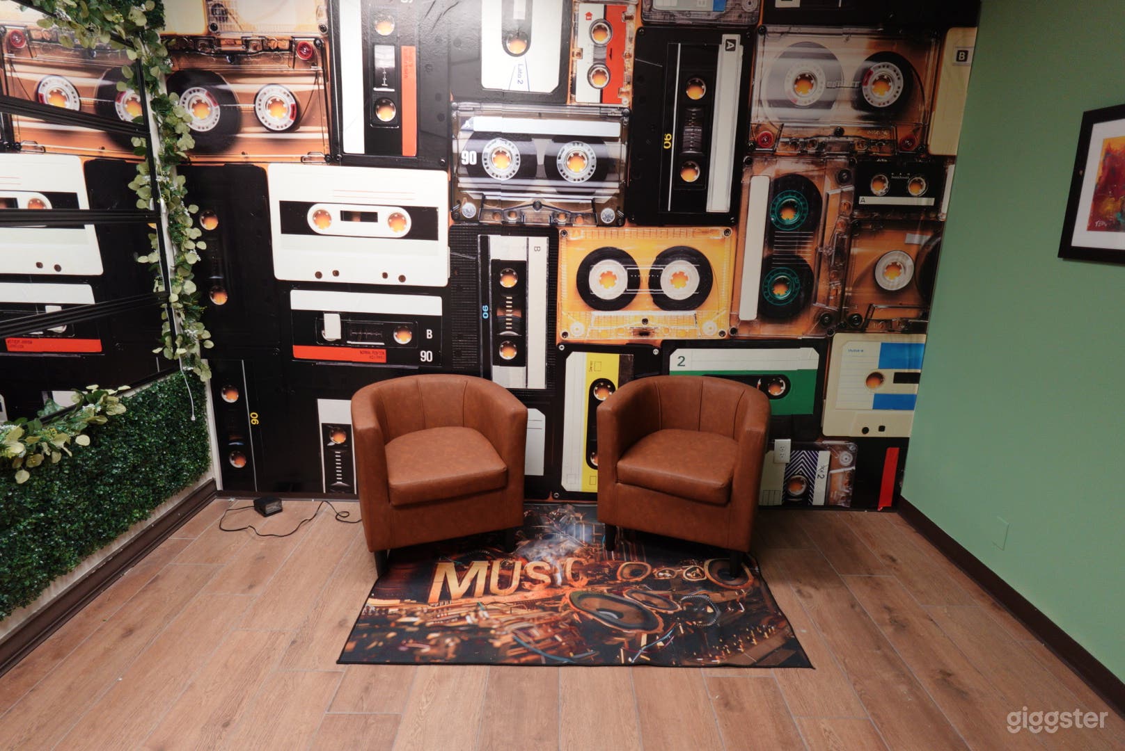 Content Creator Lounge Photo 3