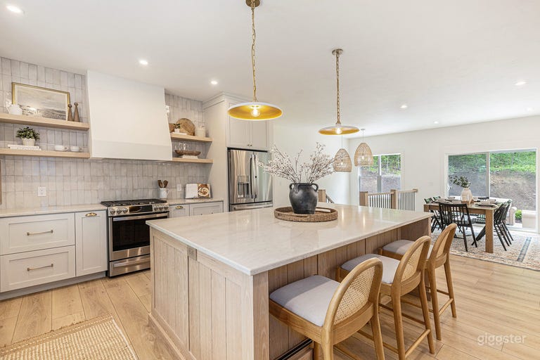  Custom Open Ranch - A Designer Home 