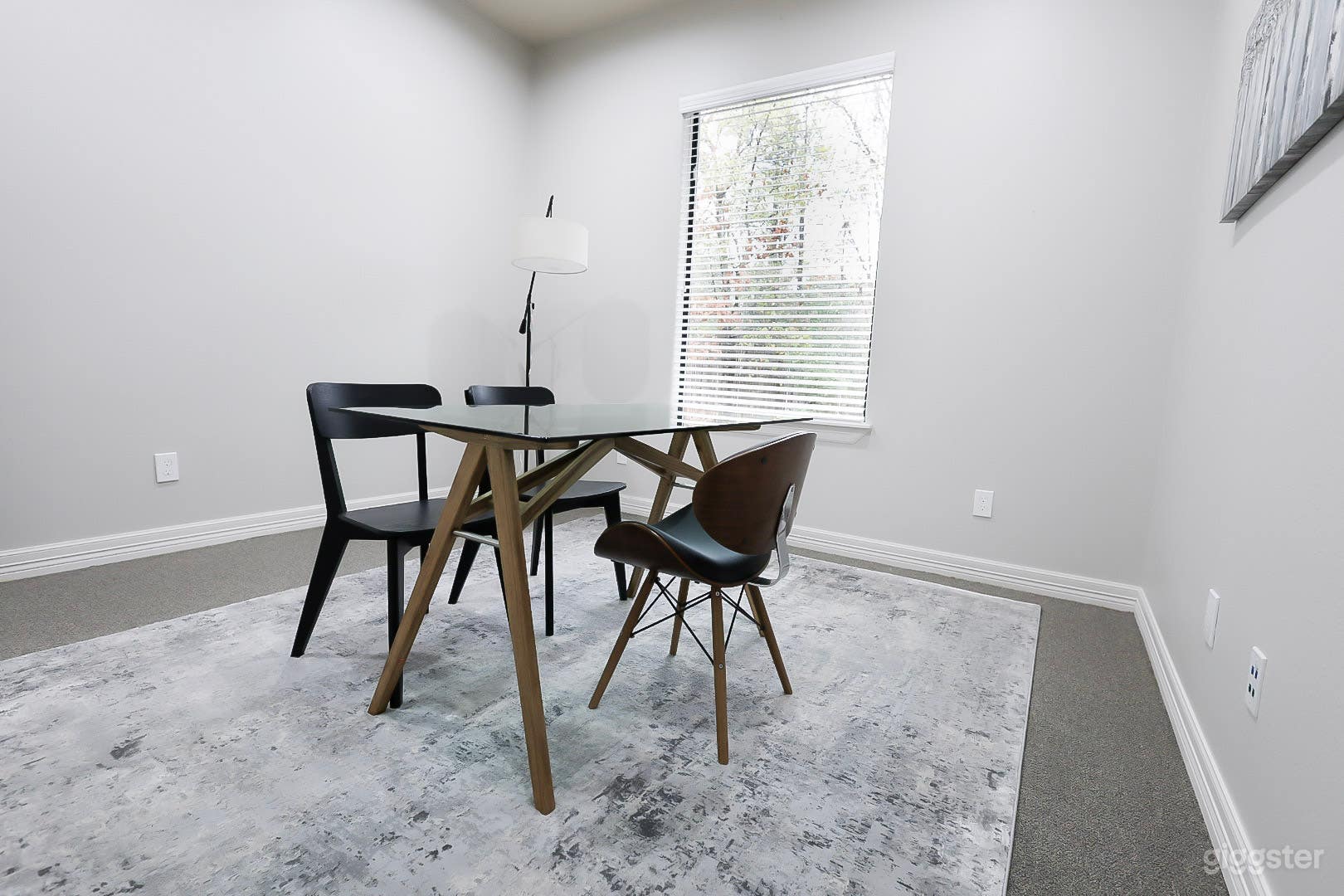 Elegant Private Office in Montgomery Photo 3