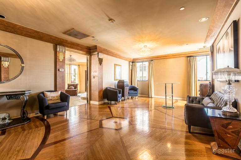  Art Deco Penthouse 