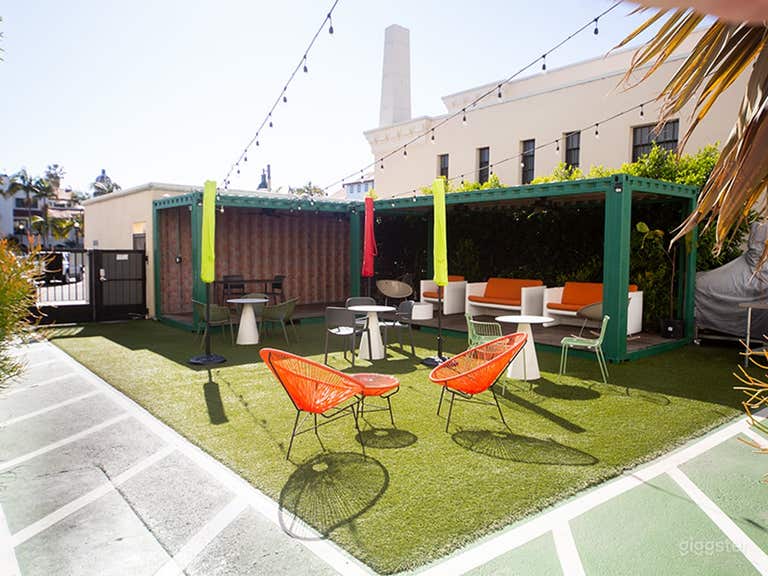  Outdoor Patio Venue 