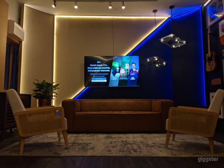  Beautiful Recording Studio Downtown 