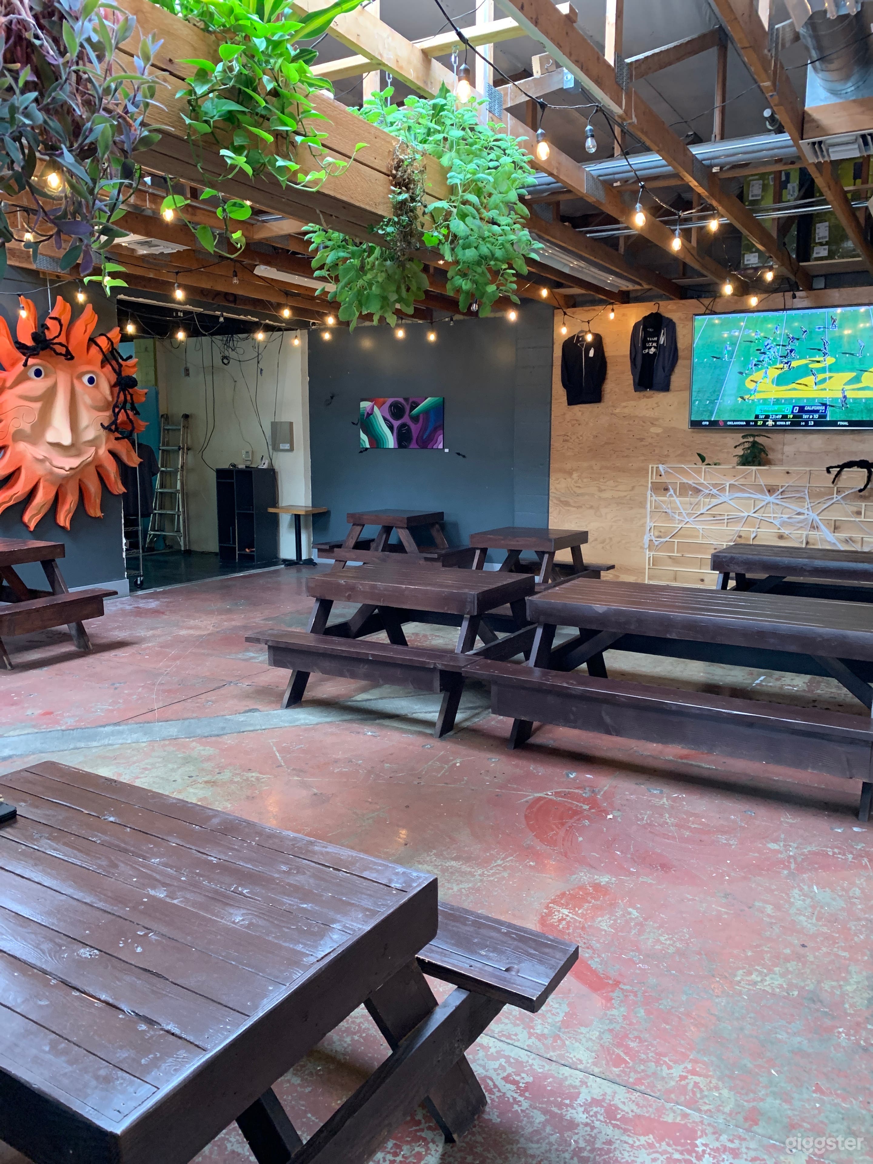 North Portland’s Premier Growler Shop and Bar  Photo 3