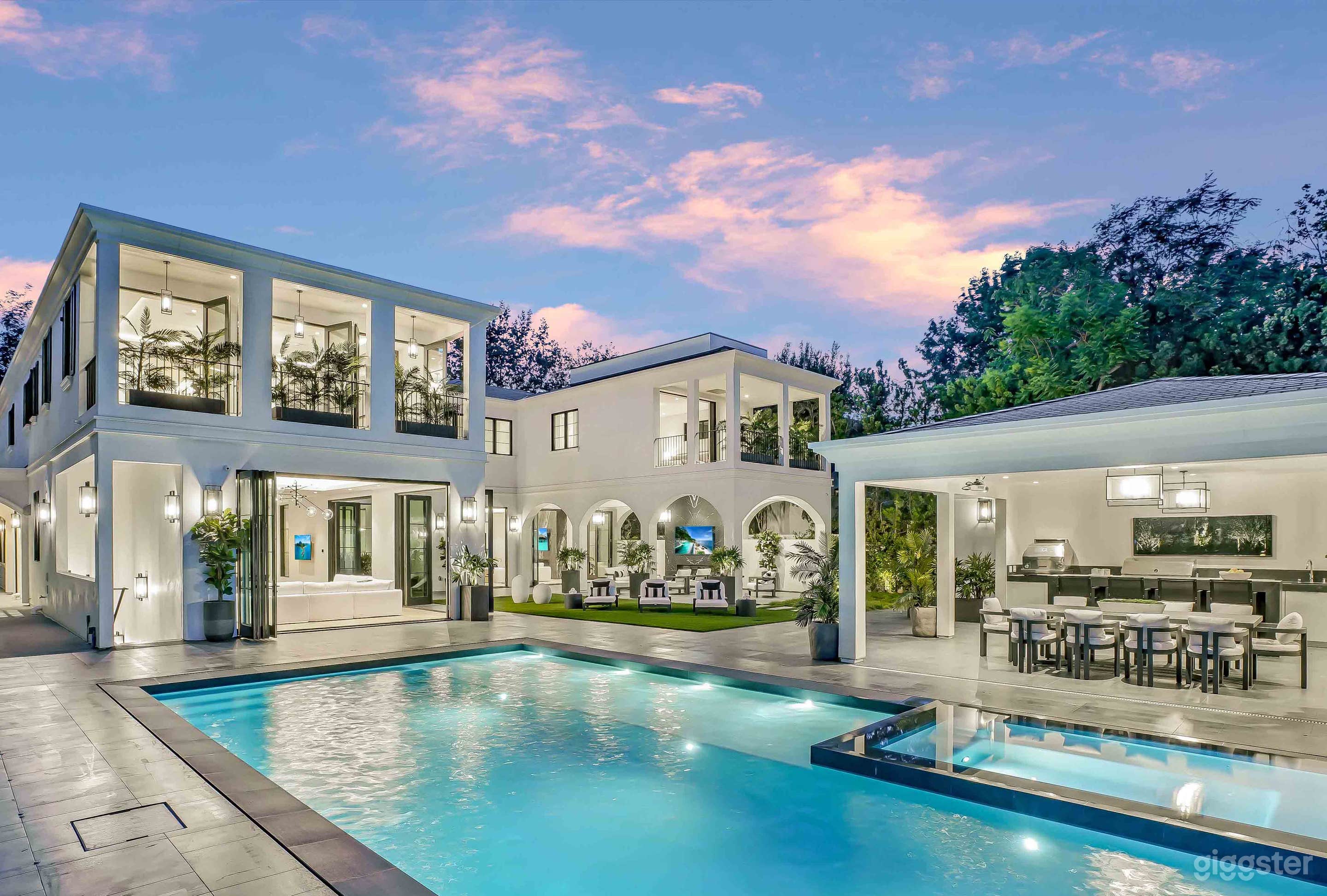 Villa Colette by LuxJB: Modern New Mega Mansion in BH Flats, 92010. Ideal for celebrity shoots, interviews and corporate &amp; team building events.