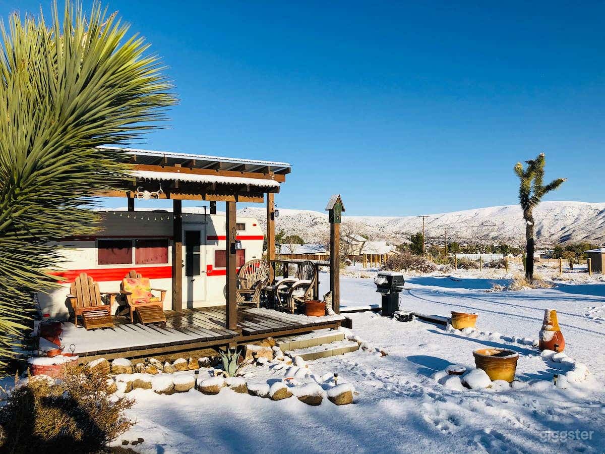 Cowboy Camper in Pioneertown Photo 2