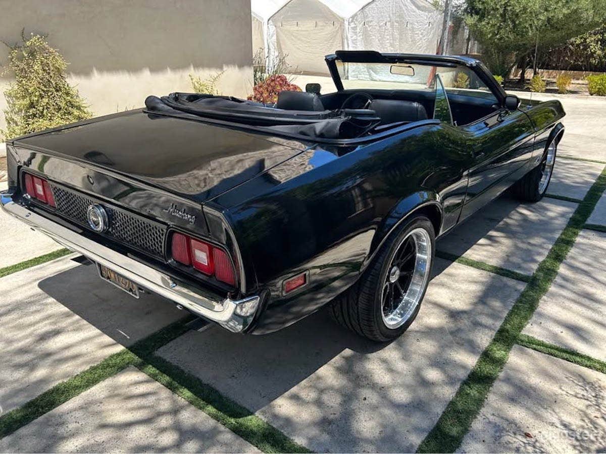 #76,195 Classic 1973 Ford Mustang Photo 3