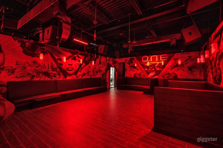  Miami Lounge & Private Event Space | Full Bar Service 