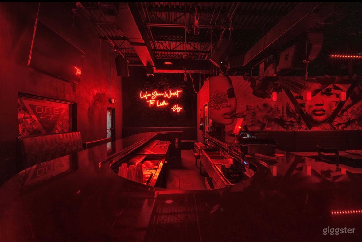 ONE Gentlemen's Club Photo 4