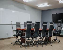  Well-kept Conference Room in Phoenix 