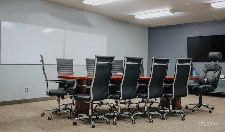  Well-kept Conference Room in Phoenix 