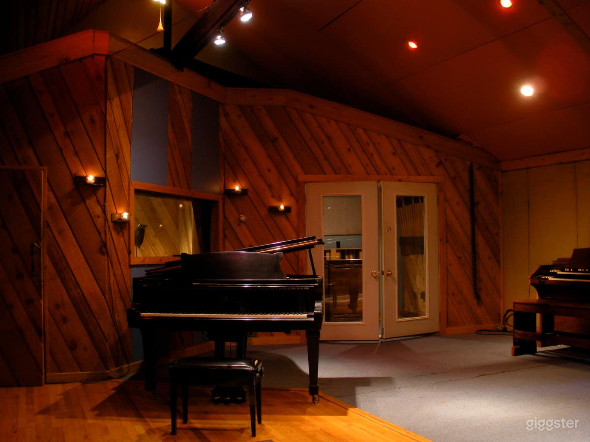Premiere Recording Studio in Stamford, CT - STUDIO A Photo 1