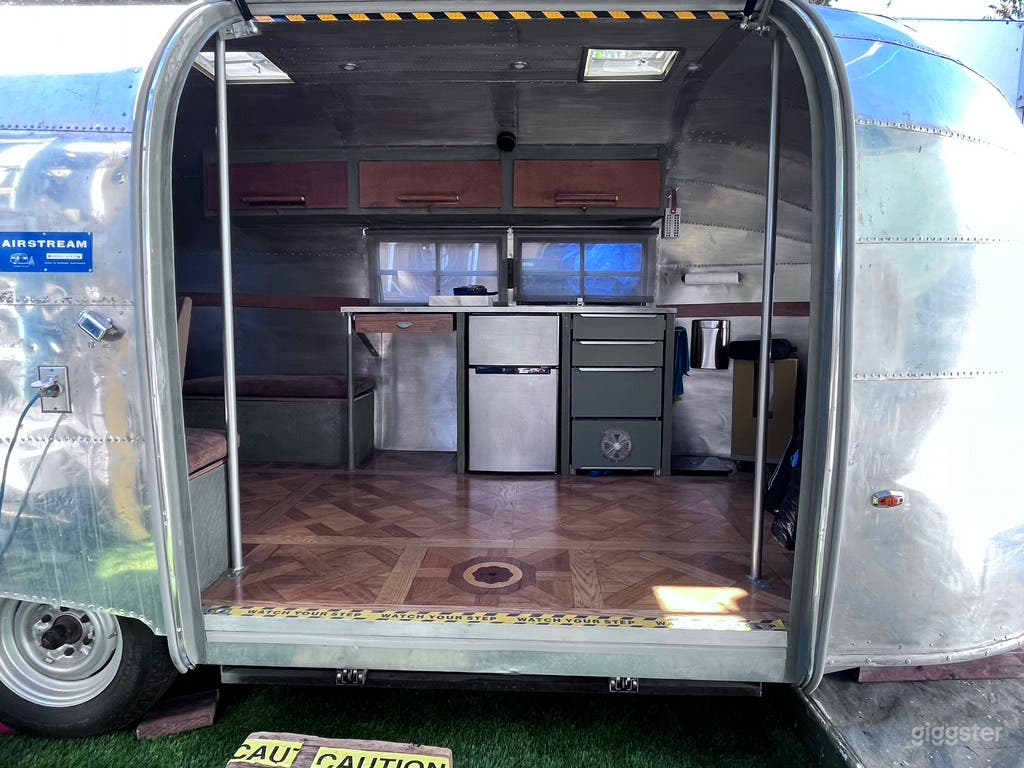 Open Air Art Studio with 1947 Airstream Photo 3